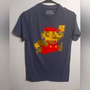 Super Mario dark blue /grey  shirt size small